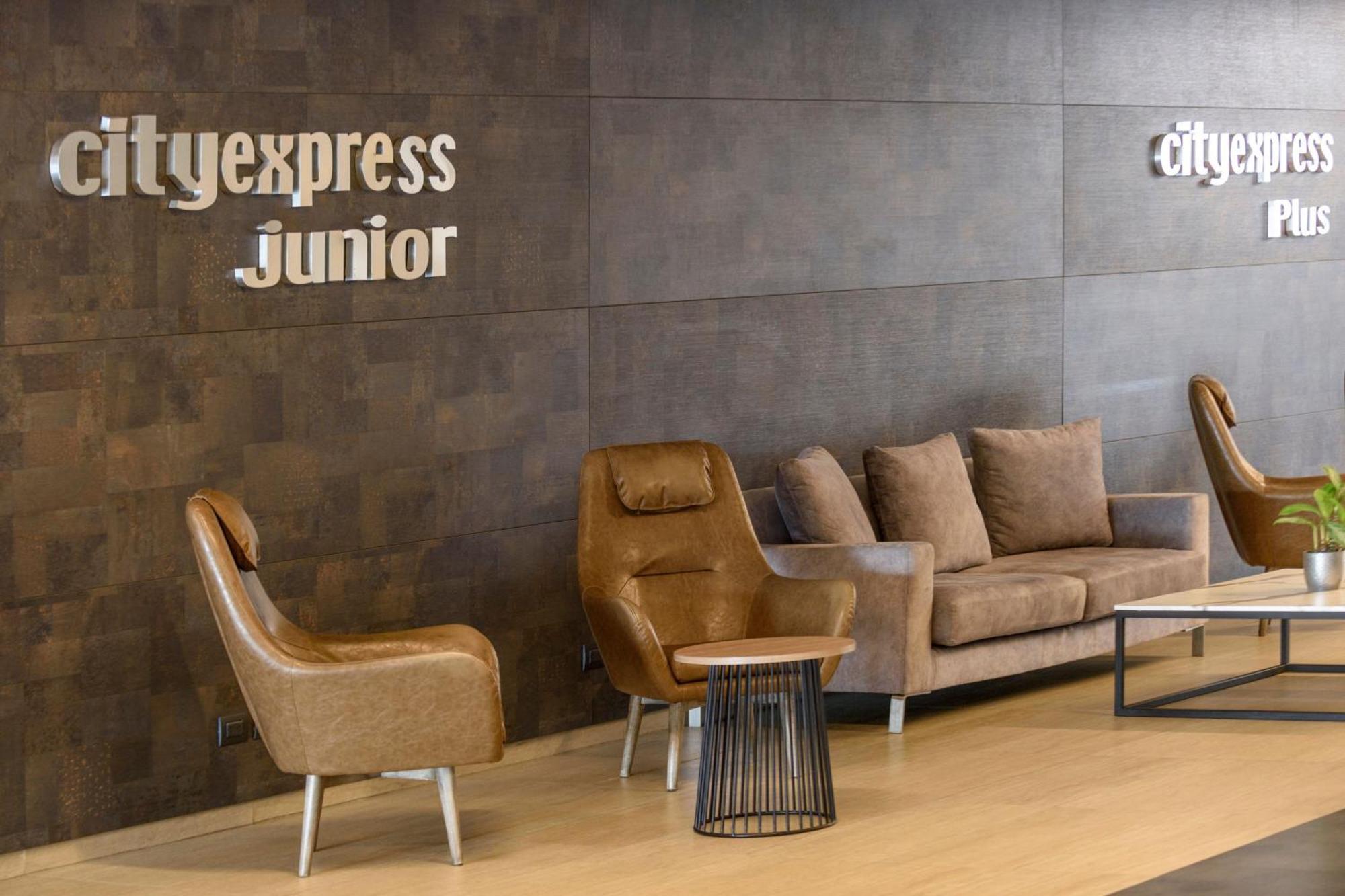 City Express Plus By Marriott Bogota Aeropuerto Exterior foto