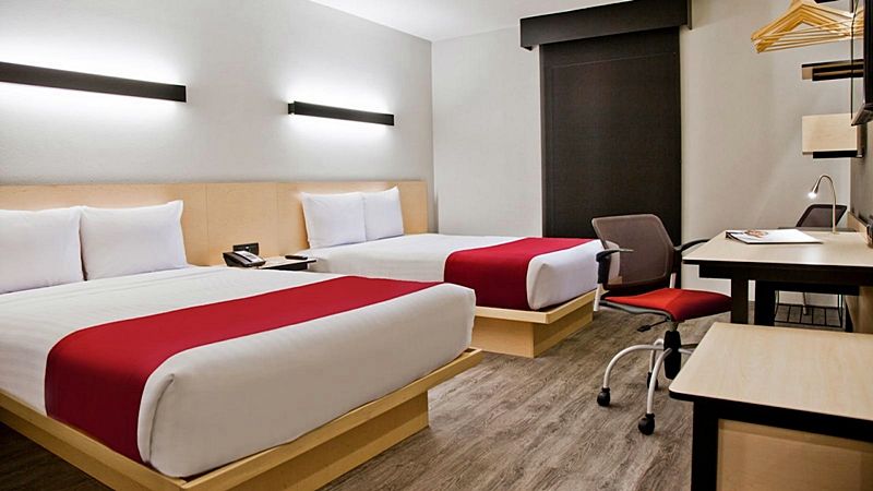 City Express Plus By Marriott Bogota Aeropuerto Exterior foto